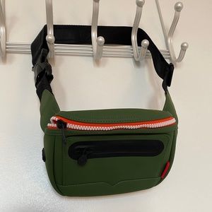 Hunter x Target fanny pack